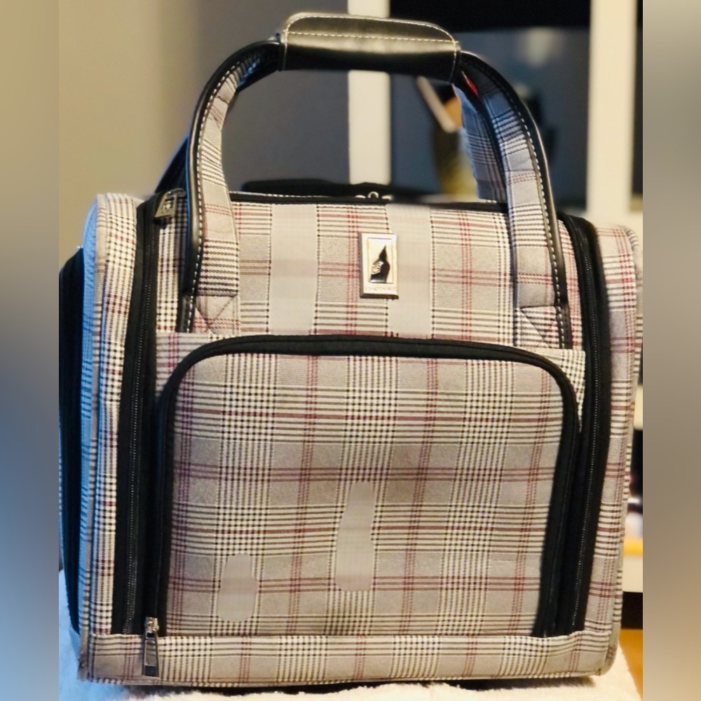 London Fog Plaid Travel Bag in Cream, Black and Red